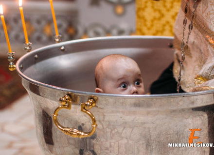 Фотограф на крещение малыша